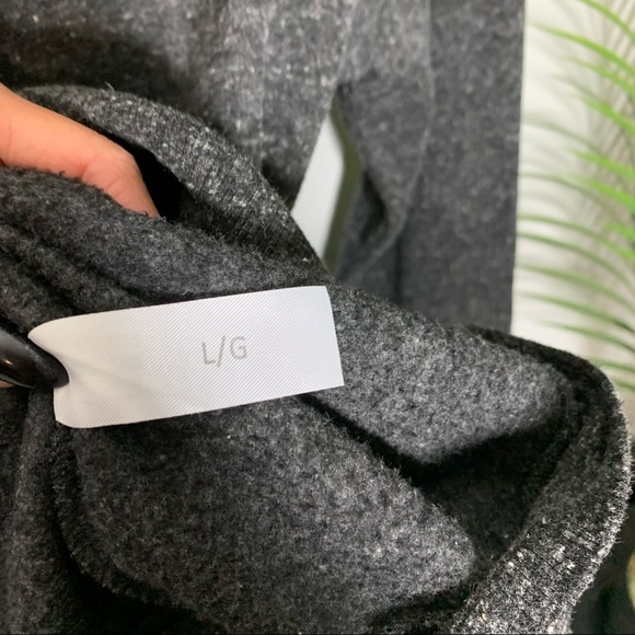 2 for 1 Rose Hoodies - Picture 3 of 7